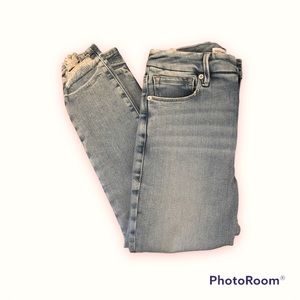 Good American Good Waist Crop Size 10 Skinny High Rise